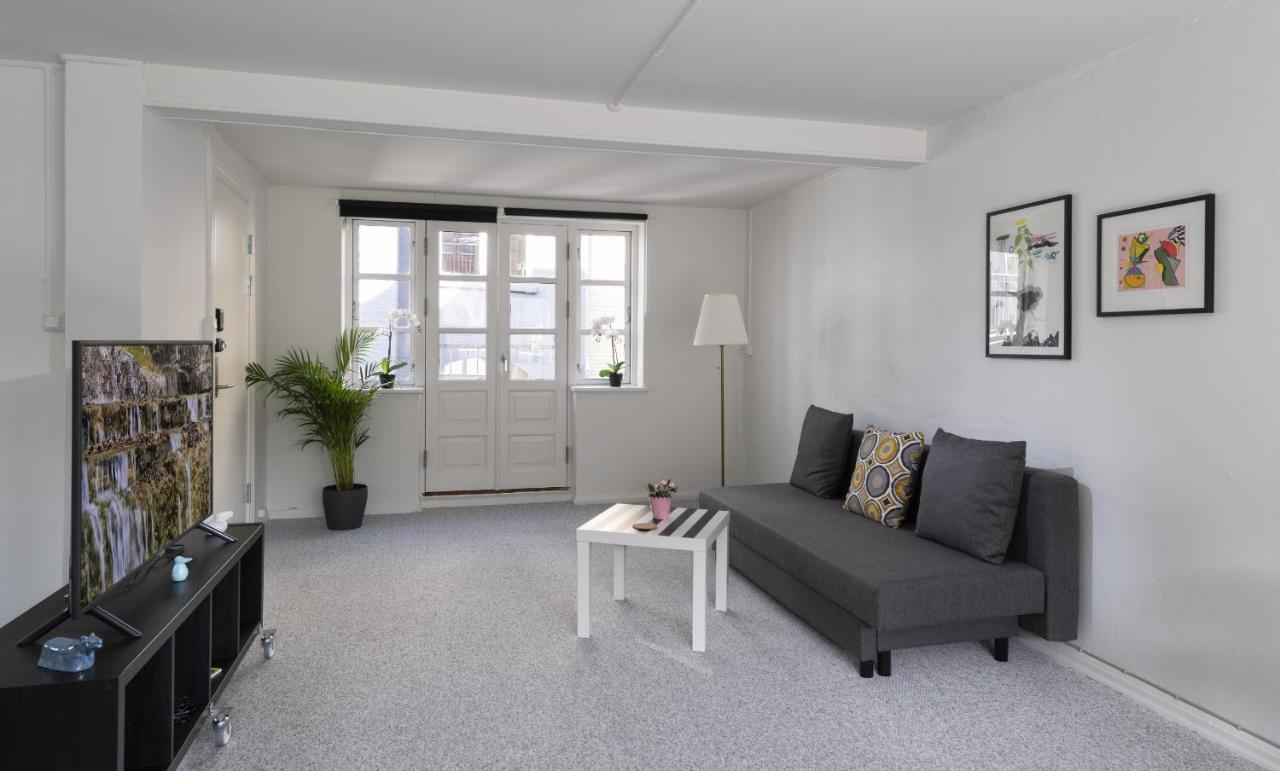 Aday - Apartment Suite 2 Aalborg Center المظهر الخارجي الصورة